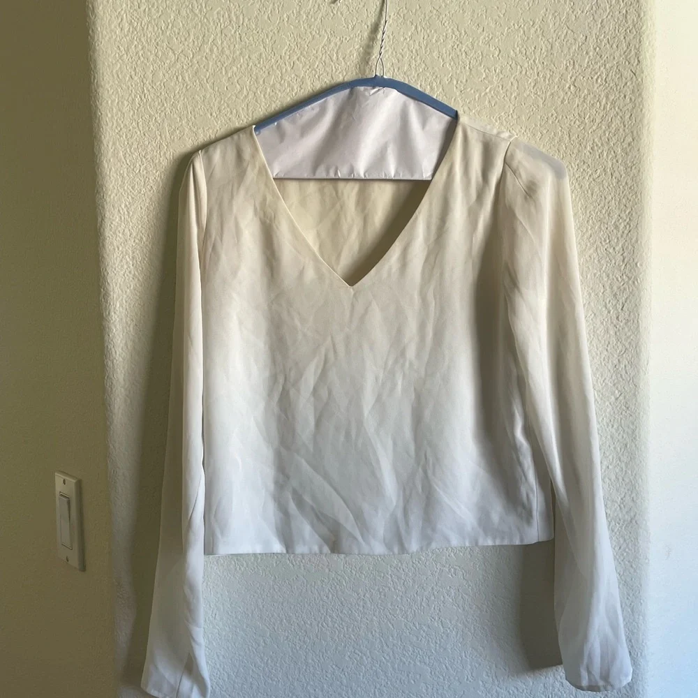 Aritzia Babton Long Sleeve Blouse (Size XS) - Picture 2 of 6